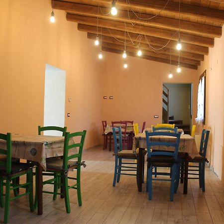 Sa Domu Beccia B&B Uras 외부 사진